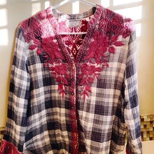 NWOT Johnny Was Josiane cotton button down